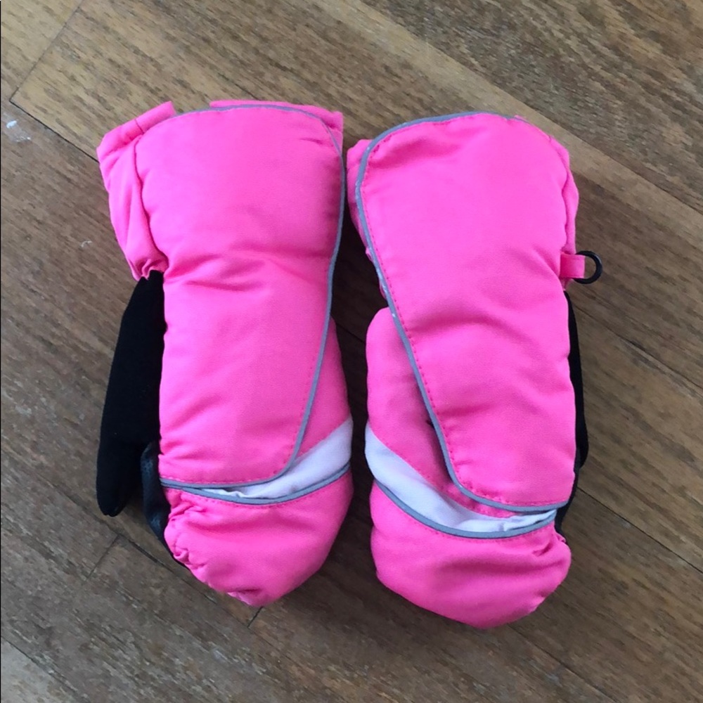 Pink Thinsulate Snow Mittens Toddler Size